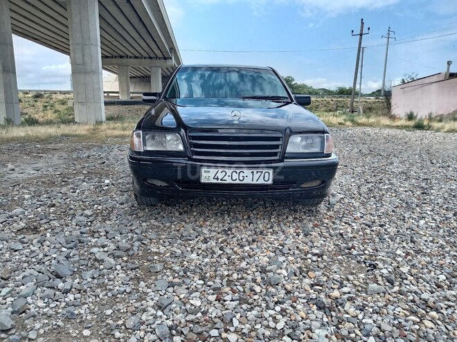 Mercedes C 230-13