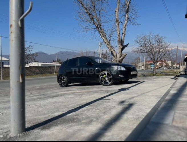 Hyundai i30-7