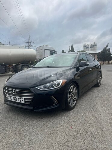 Hyundai Elantra-5