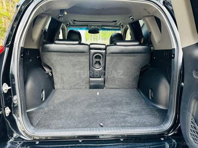Toyota RAV4-15