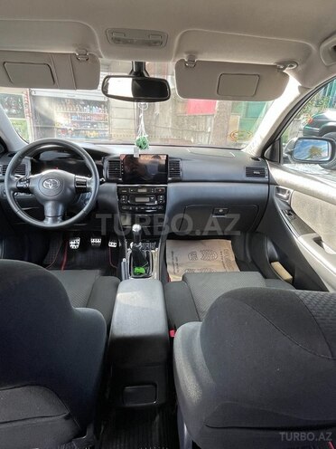 Toyota Corolla-6