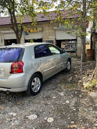 Toyota Corolla-4