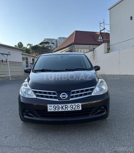 Nissan Tiida-1