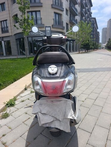 Suzuki AN 125-4