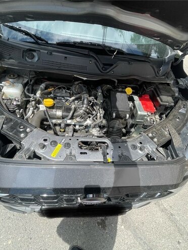 Nissan Magnite-7
