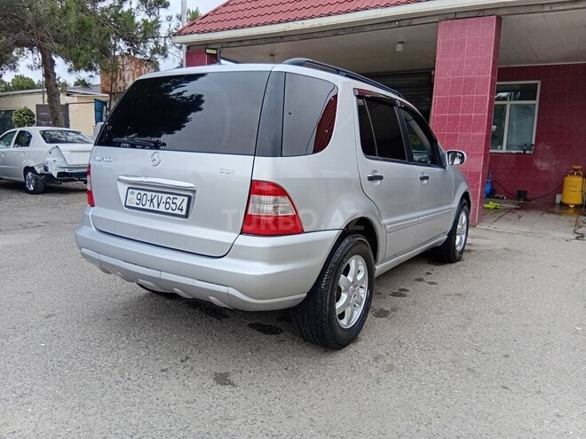 Mercedes ML 400 4MATIC-4