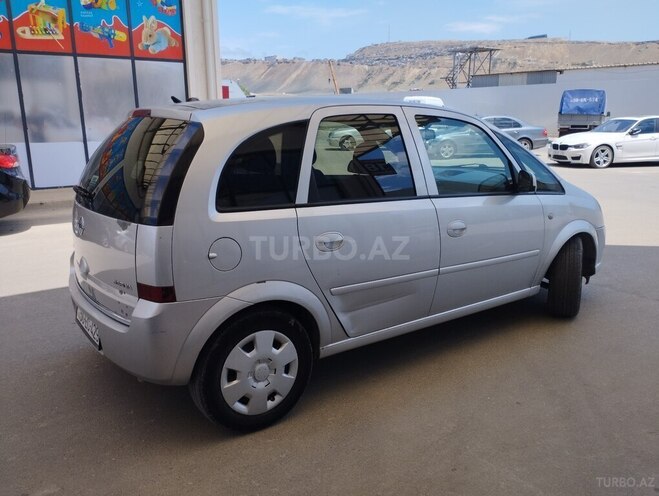 Opel Meriva-3