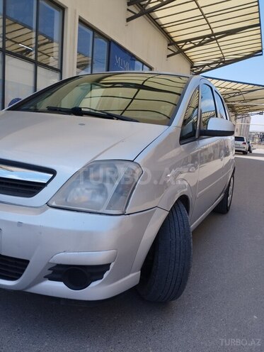 Opel Meriva-5