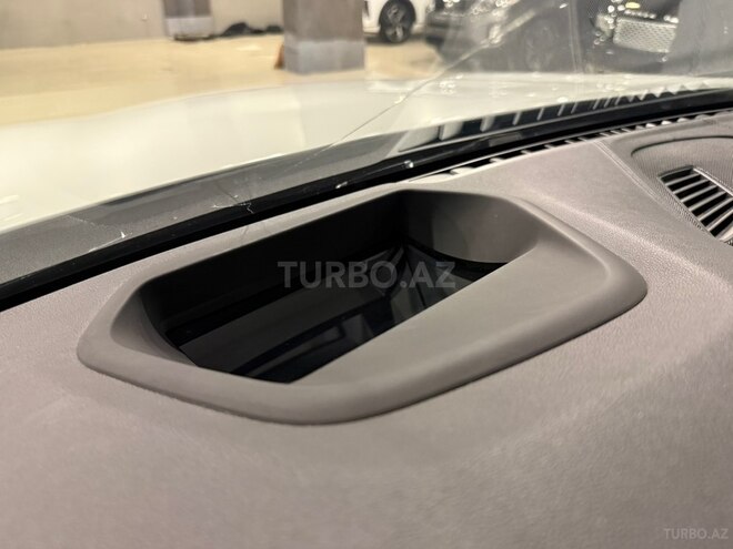 BMW 530-19