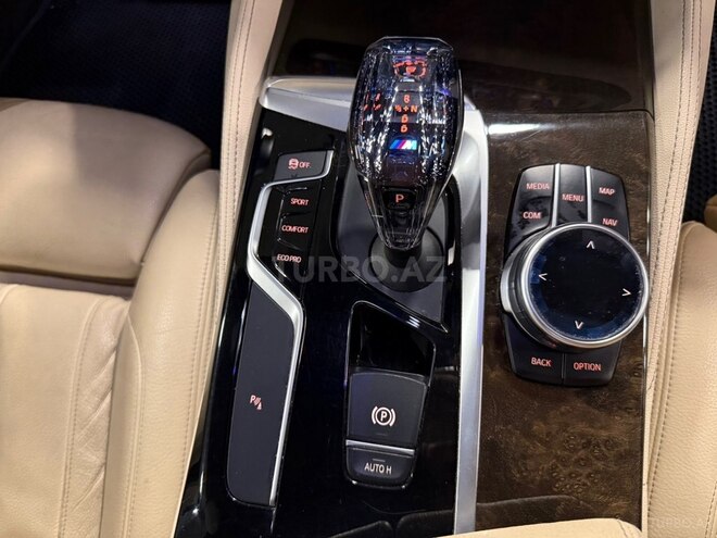 BMW 530-18