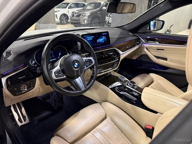 BMW 530-10