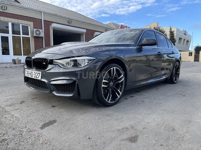 BMW 330-4