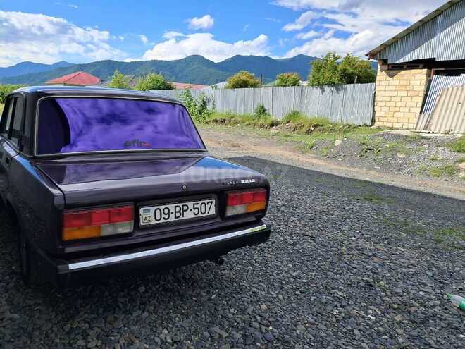 LADA (VAZ) 2107-4