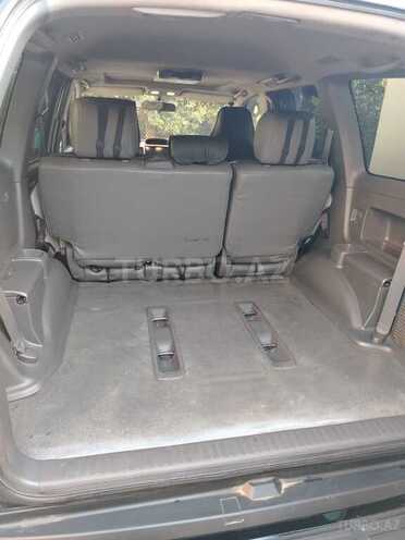 Toyota Land Cruiser Prado-10
