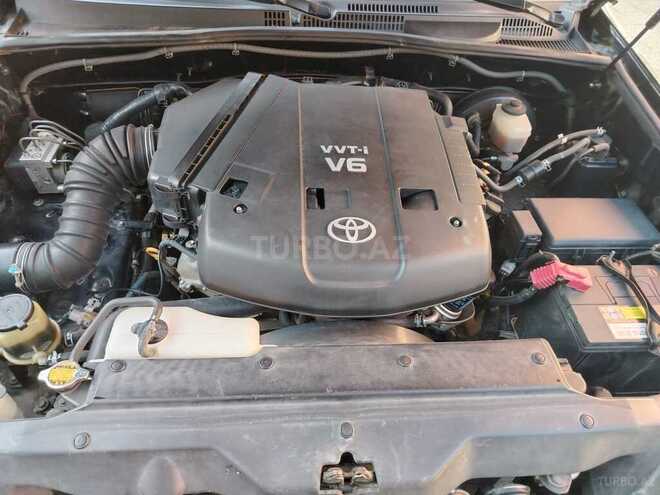 Toyota Land Cruiser Prado-13