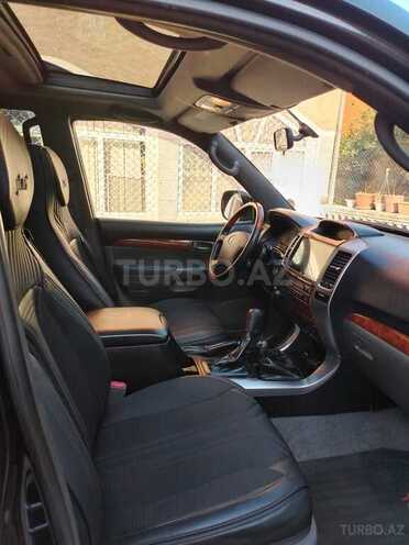 Toyota Land Cruiser Prado-7