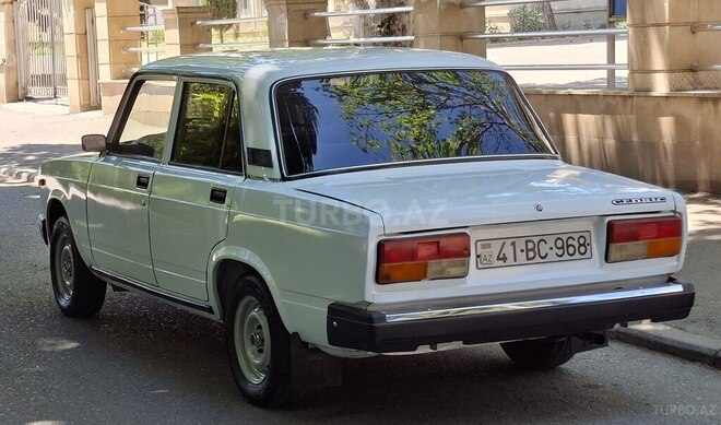 LADA (VAZ) 2107-6