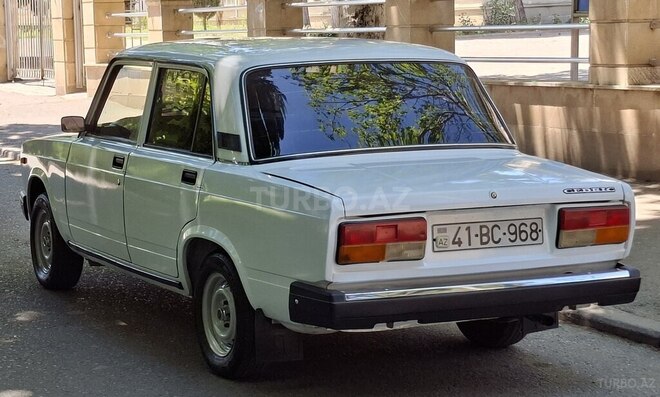 LADA (VAZ) 2107-8