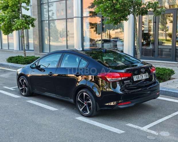 Kia Forte-10