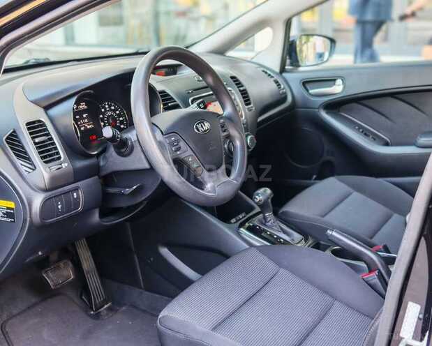 Kia Forte-11