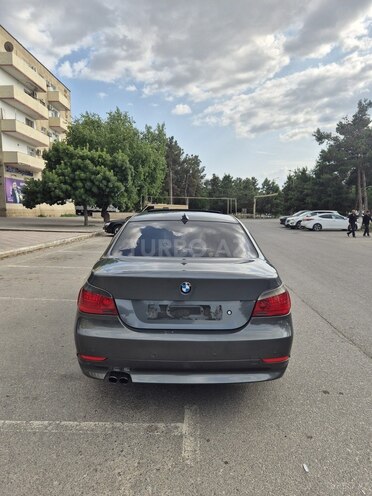BMW 530-2