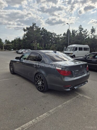 BMW 530-16