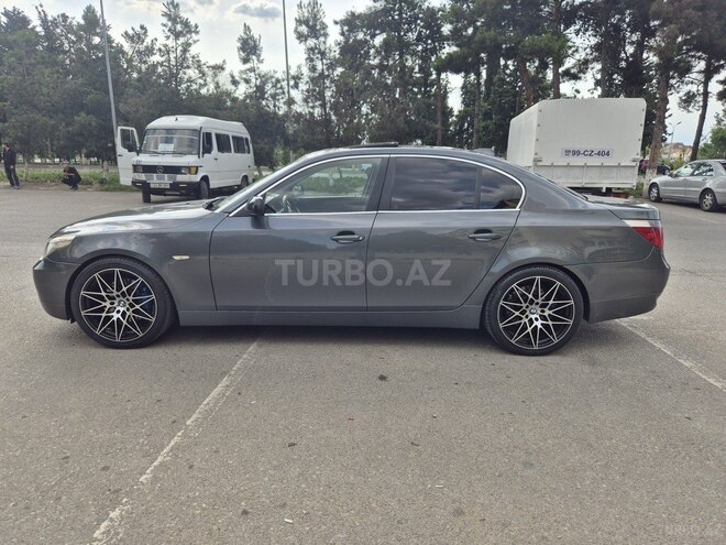 BMW 530-13