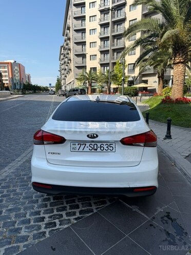 Kia Forte-6