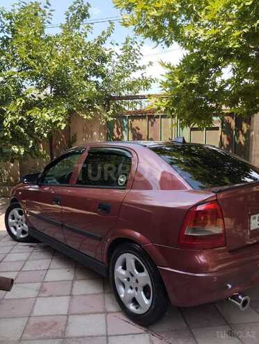 Opel Astra-2