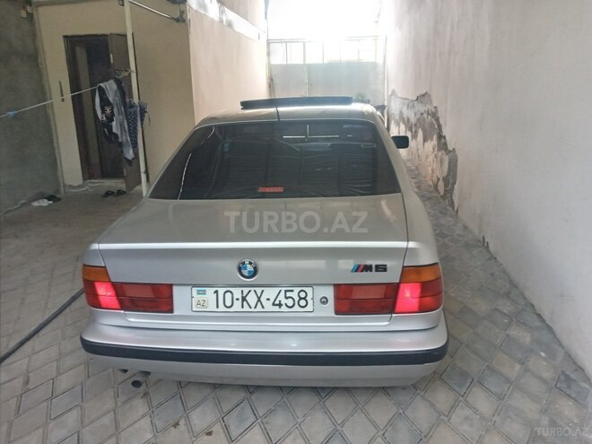 BMW 520-4