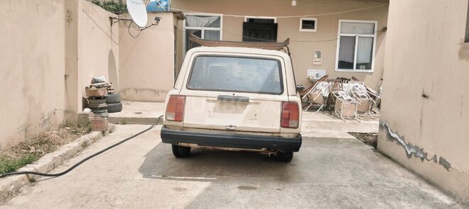 LADA (VAZ) 2104-7