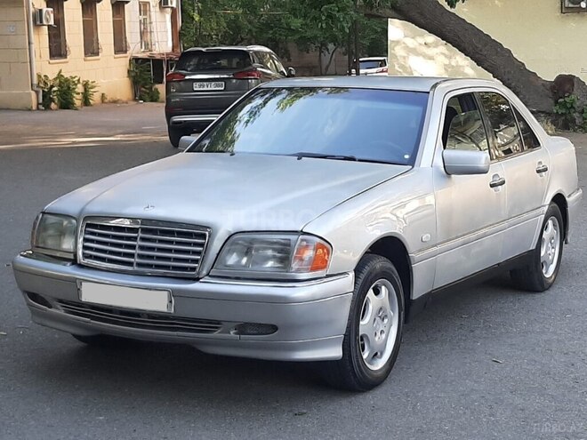 Mercedes C 180-1