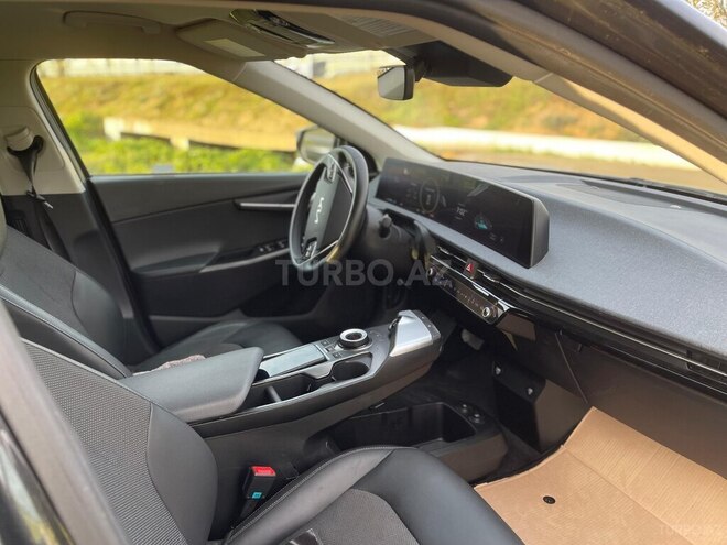 Kia EV6-14