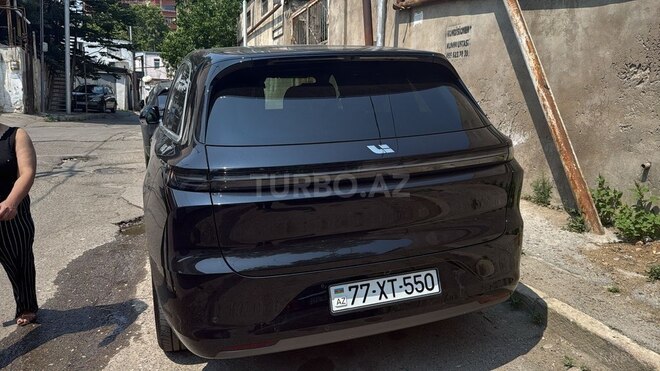 Li Auto L6-2
