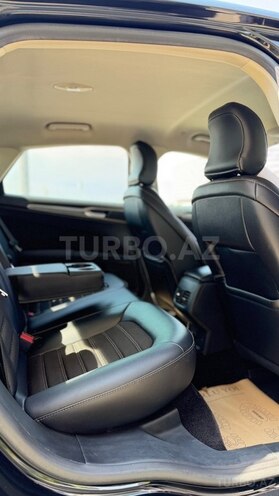 Ford Fusion (North America)-10