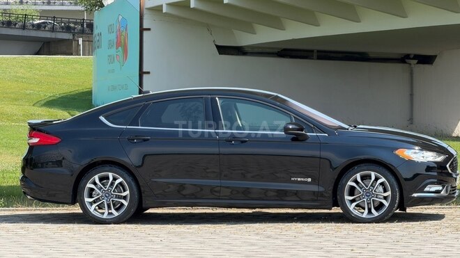 Ford Fusion (North America)-5