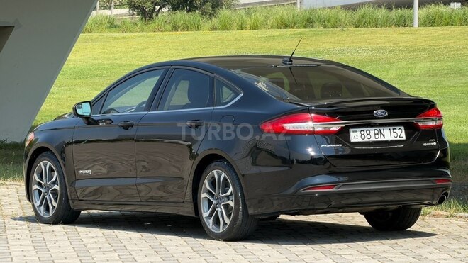 Ford Fusion (North America)-3