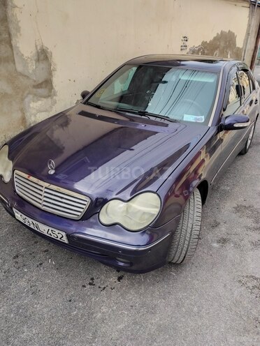 Mercedes C 200-2