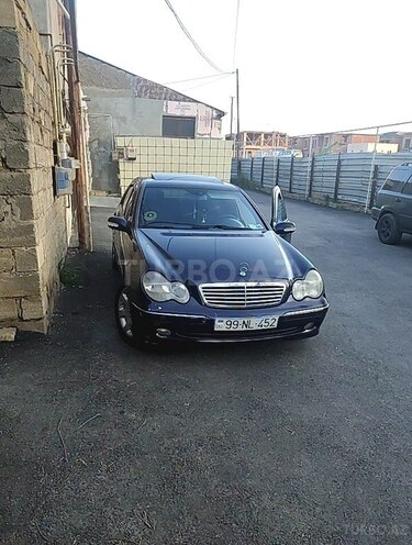 Mercedes C 200-1