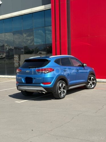 Hyundai Tucson-8