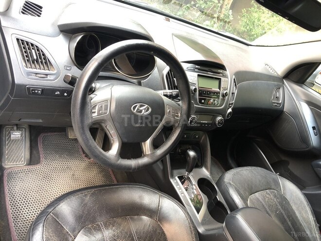 Hyundai Tucson-16
