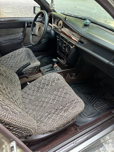 Mercedes 190 1990, 368,000 km - 2.0 л - Bakı