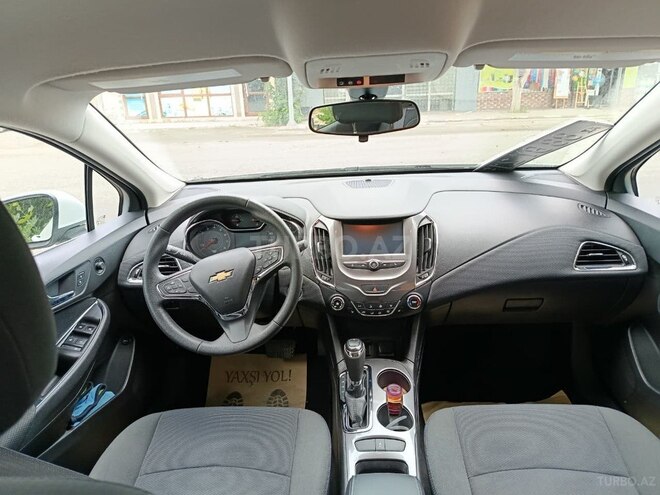 Chevrolet Cruze-3