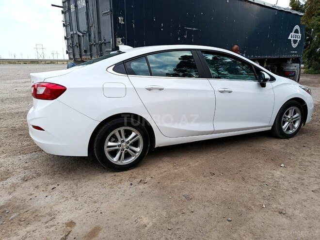 Chevrolet Cruze-14