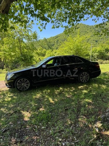 Mercedes E 220-3