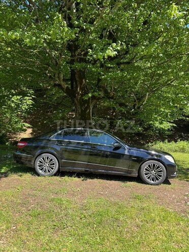 Mercedes E 220-4
