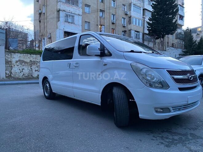 Hyundai H-1-3