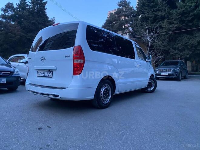 Hyundai H-1-17
