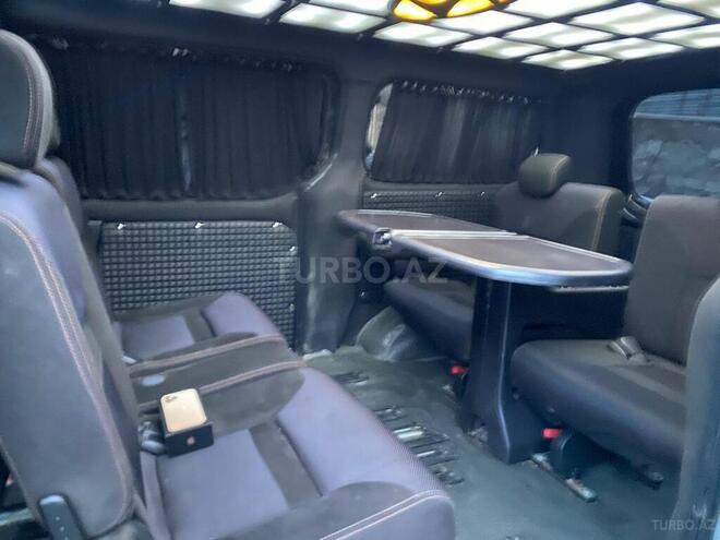 Hyundai H-1-19