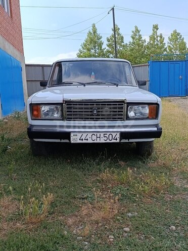 LADA (VAZ) 2107-1